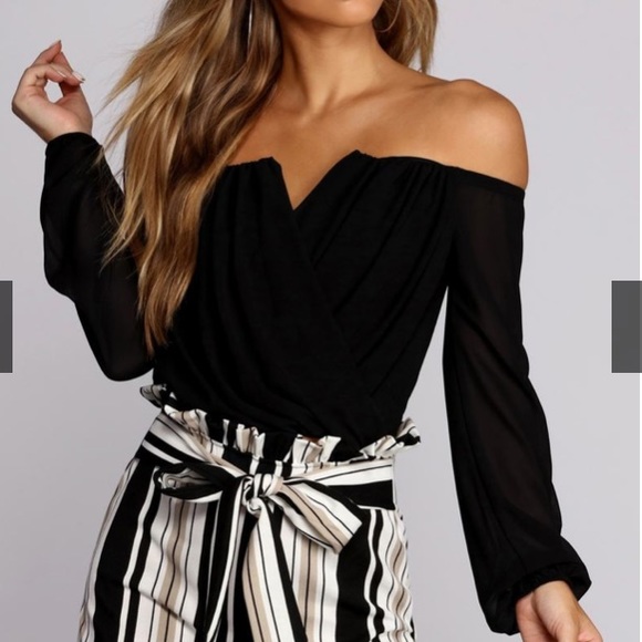Windsor Tops - Windsor ‘off the shoulder’ crop top